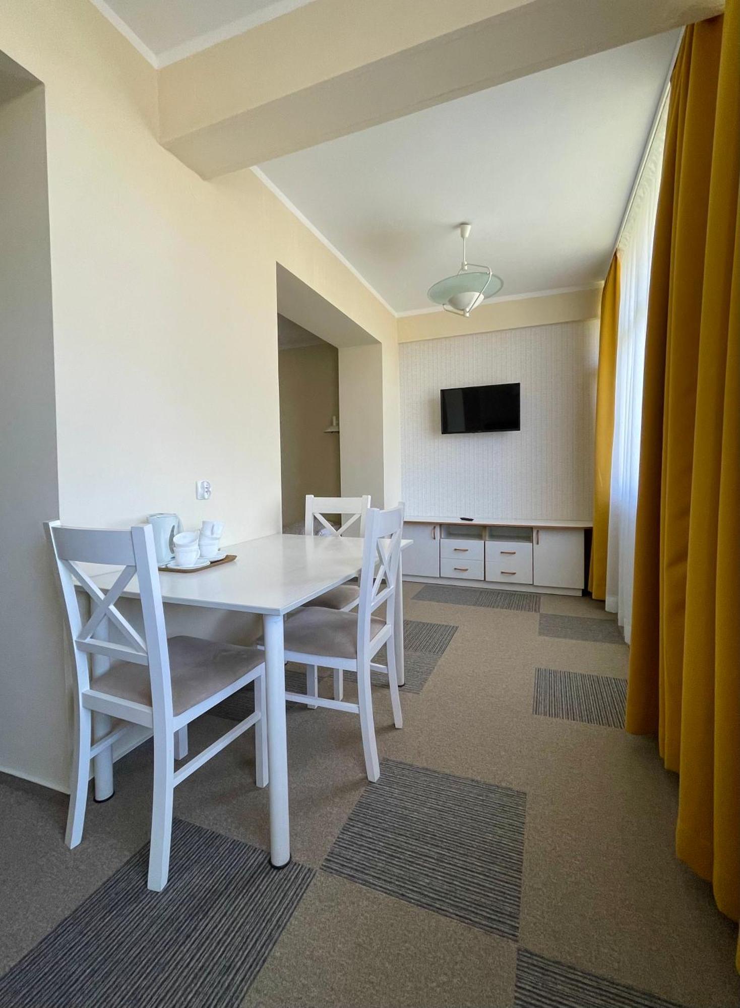 웨바 Damroka B&B 외부 사진